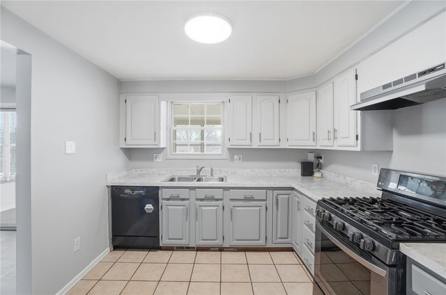 4061 Forest Ridge Boulevard, Riverside, OH 45424