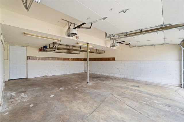 4061 Forest Ridge Boulevard, Riverside, OH 45424