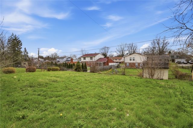 4061 Forest Ridge Boulevard, Riverside, OH 45424