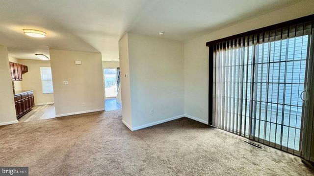 422 CALBURN CT, Bear, DE 19701