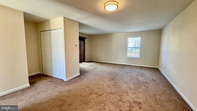 422 CALBURN CT, Bear, DE 19701