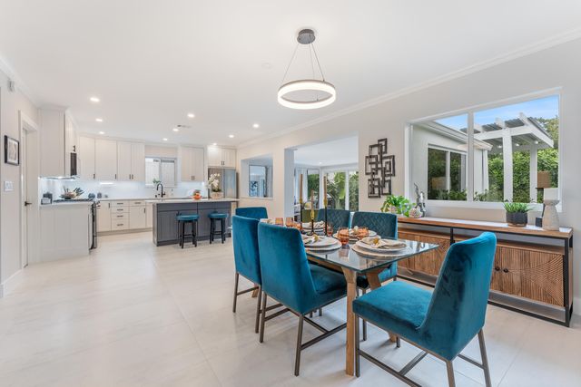 807 SE 11th Court, Fort Lauderdale, FL 33316