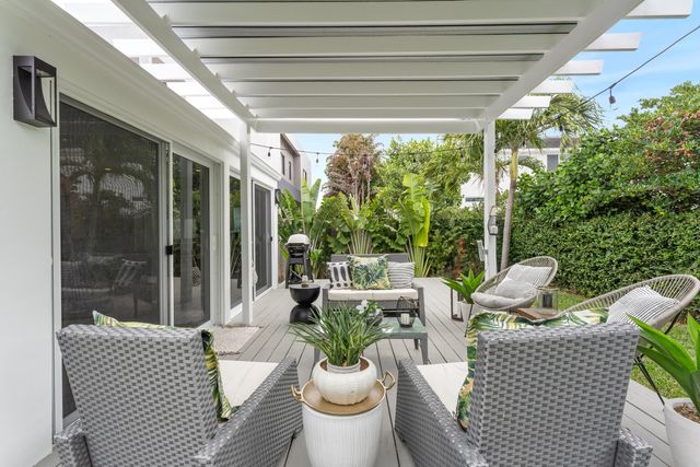 807 SE 11th Court, Fort Lauderdale, FL 33316