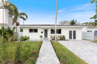 807 SE 11th Court, Fort Lauderdale, FL 33316