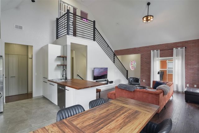6001 WESTGATE DRIVE 2124, Orlando, FL 32835