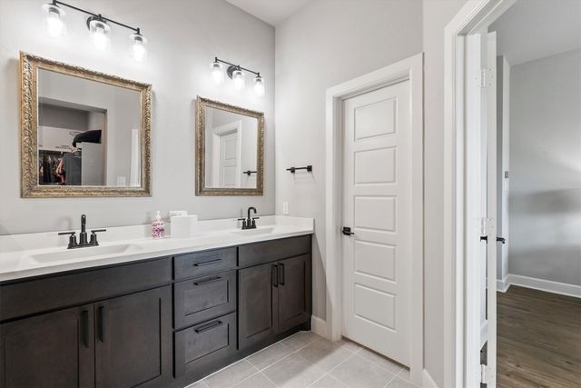 3817 Stonewood Drive, Little Elm, TX 75068