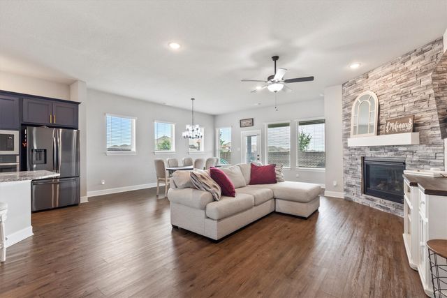 3817 Stonewood Drive, Little Elm, TX 75068
