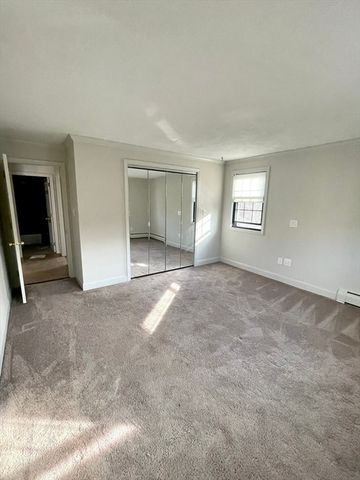 8 Kenmar Dr 58, Billerica, MA 01821