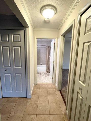 8 Kenmar Dr 58, Billerica, MA 01821