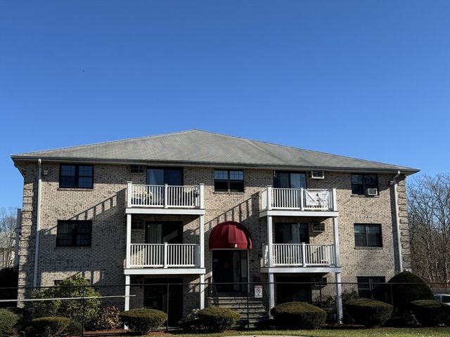 8 Kenmar Dr 58, Billerica, MA 01821