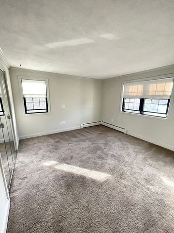 8 Kenmar Dr 58, Billerica, MA 01821