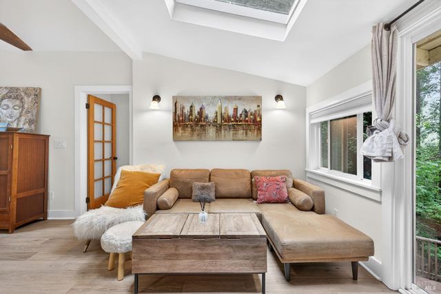 17731 Old Monte Rio Rd, Guerneville, CA 95446