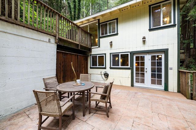 17731 Old Monte Rio Rd, Guerneville, CA 95446