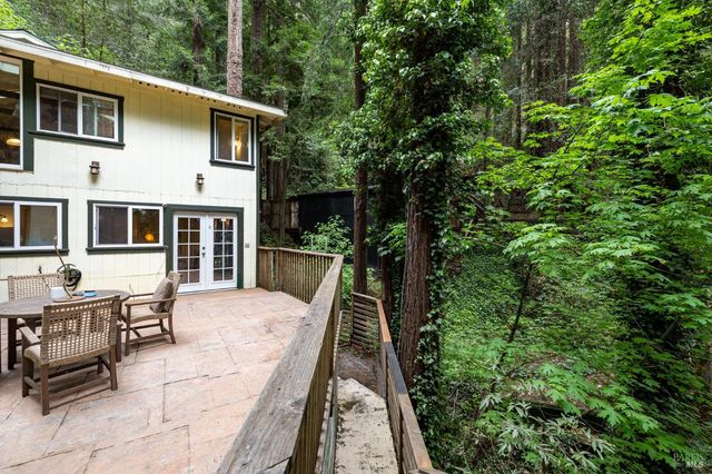 17731 Old Monte Rio Rd, Guerneville, CA 95446