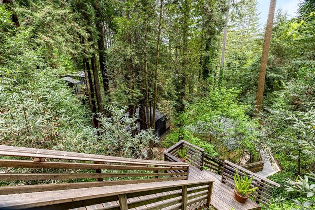 17731 Old Monte Rio Rd, Guerneville, CA 95446