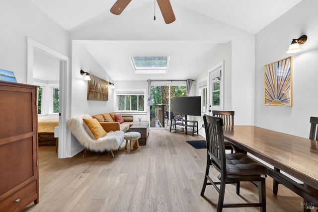 17731 Old Monte Rio Rd, Guerneville, CA 95446