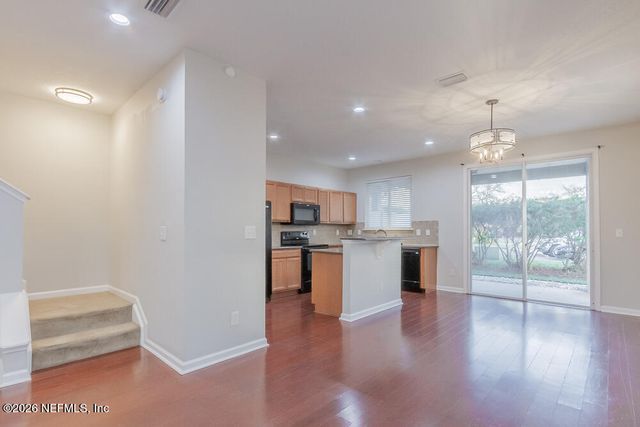 2307 SUNSET BULFF Drive, Jacksonville, FL 32216