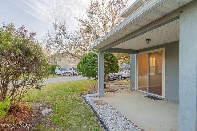 2307 SUNSET BULFF Drive, Jacksonville, FL 32216