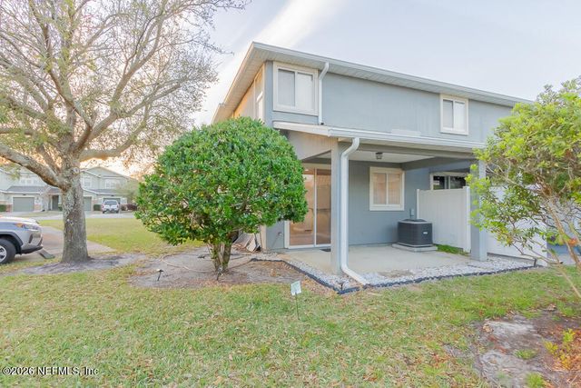 2307 SUNSET BULFF Drive, Jacksonville, FL 32216