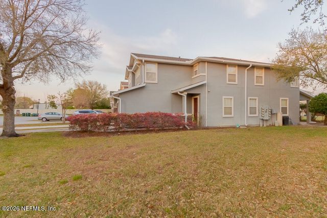 2307 SUNSET BULFF Drive, Jacksonville, FL 32216