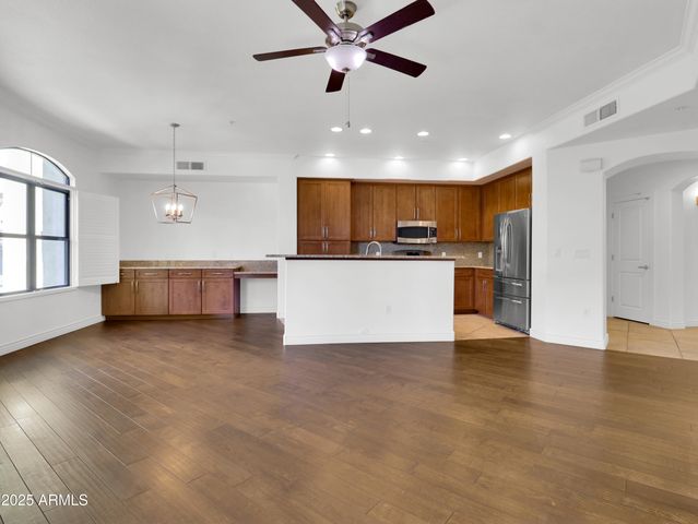 7601 E Indian Bend Road 1041, Scottsdale, AZ 85250