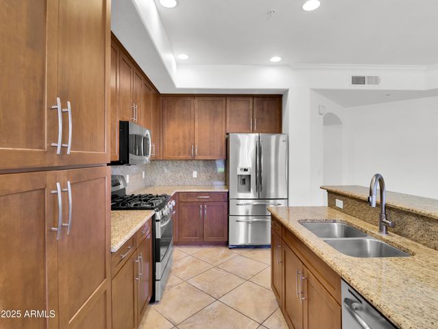 7601 E Indian Bend Road 1041, Scottsdale, AZ 85250