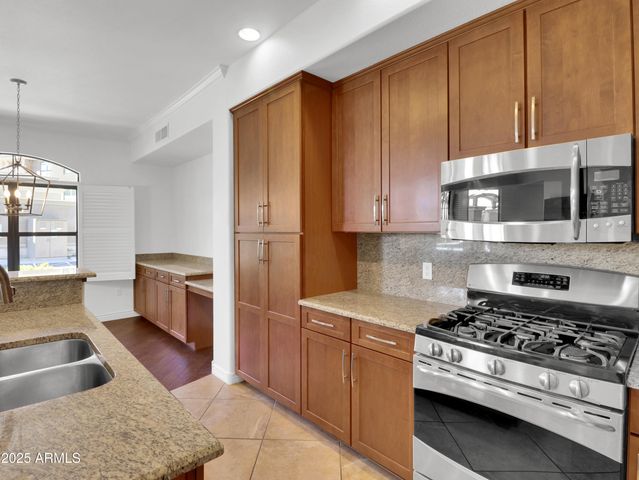 7601 E Indian Bend Road 1041, Scottsdale, AZ 85250