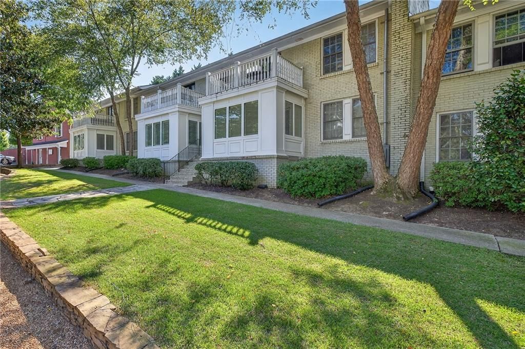 1879 Johnson NE Road 3, Atlanta, GA 30306