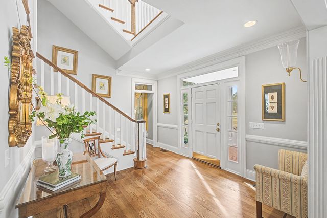 402 Granny White Pike, Brentwood, TN 37027