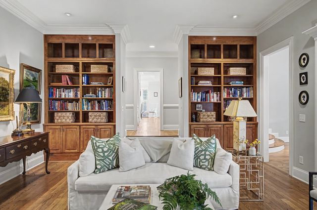 402 Granny White Pike, Brentwood, TN 37027