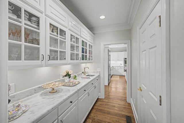 402 Granny White Pike, Brentwood, TN 37027