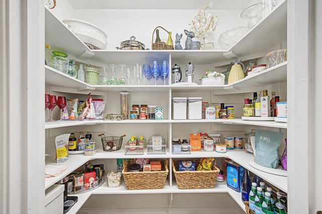 402 Granny White Pike, Brentwood, TN 37027