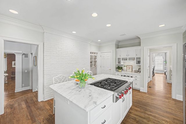 402 Granny White Pike, Brentwood, TN 37027