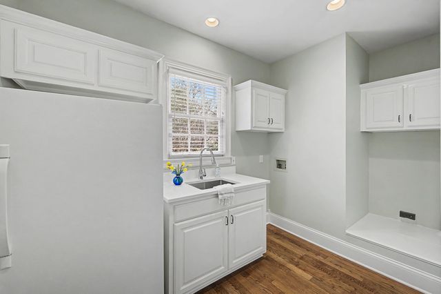 402 Granny White Pike, Brentwood, TN 37027