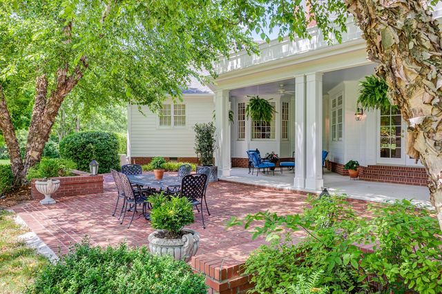 402 Granny White Pike, Brentwood, TN 37027