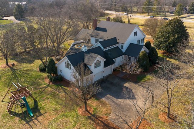 402 Granny White Pike, Brentwood, TN 37027