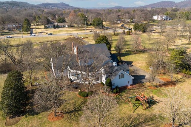 402 Granny White Pike, Brentwood, TN 37027