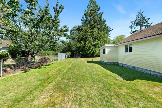 208 E Huntley Street, Aberdeen, WA 98520