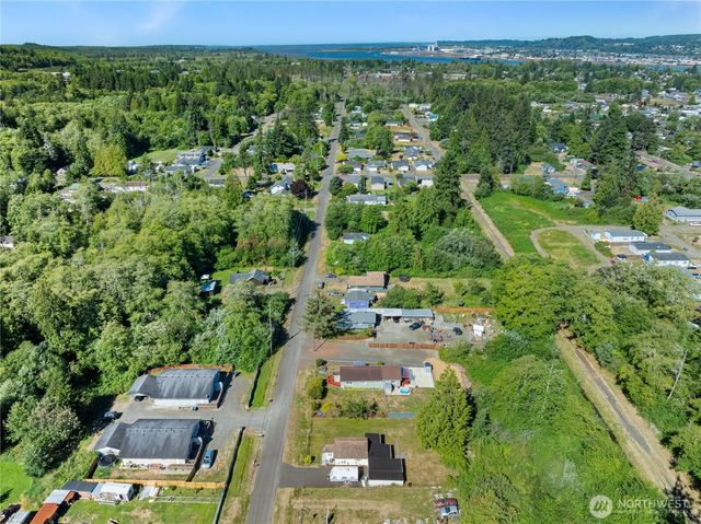 208 E Huntley Street, Aberdeen, WA 98520