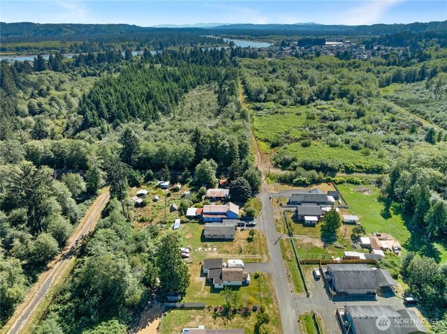 208 E Huntley Street, Aberdeen, WA 98520