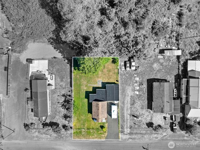 208 E Huntley Street, Aberdeen, WA 98520