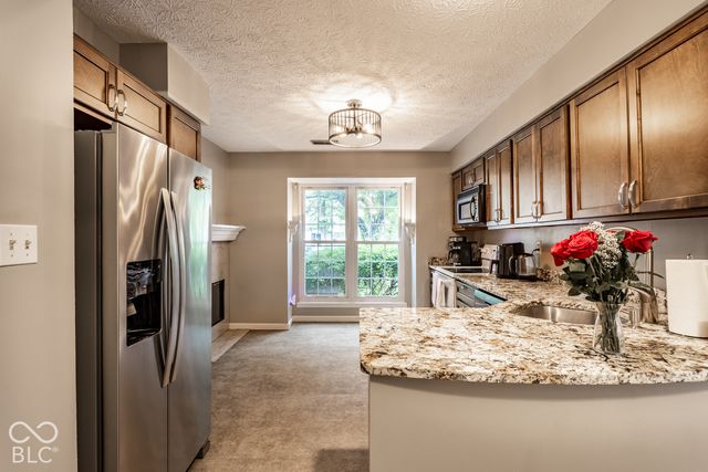 6485 Bayside South, Indianapolis, IN 46250