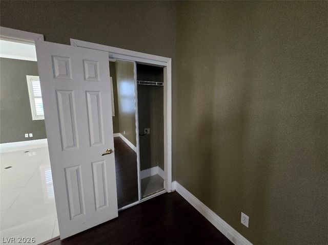 8981 Dorrell Lane, Las Vegas, NV 89149