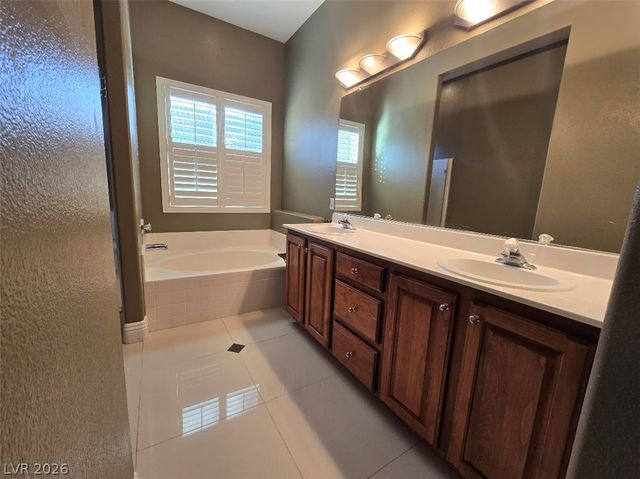 8981 Dorrell Lane, Las Vegas, NV 89149