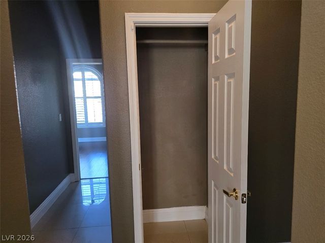 8981 Dorrell Lane, Las Vegas, NV 89149