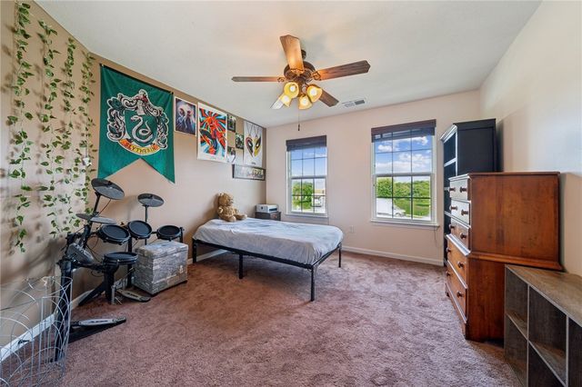 107 Vista Court, North Fayette, PA 15071