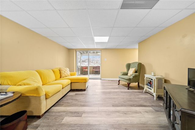 107 Vista Court, North Fayette, PA 15071