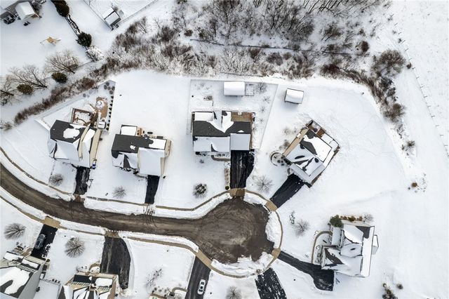 107 Vista Court, North Fayette, PA 15071