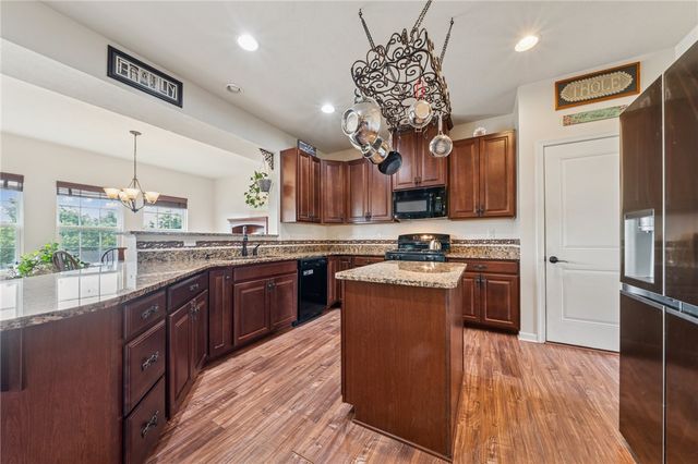 107 Vista Court, North Fayette, PA 15071