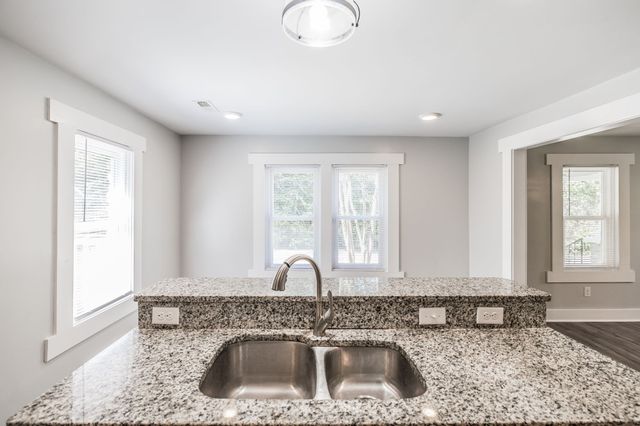 740 Oakdell Ave, Madison, TN 37115